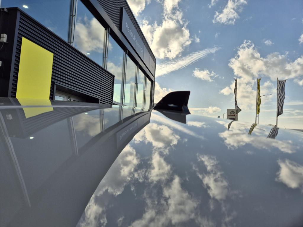 Renault Captur 1.3 mild hybrid 160 edc automaat techno camera, stoel/stuur 