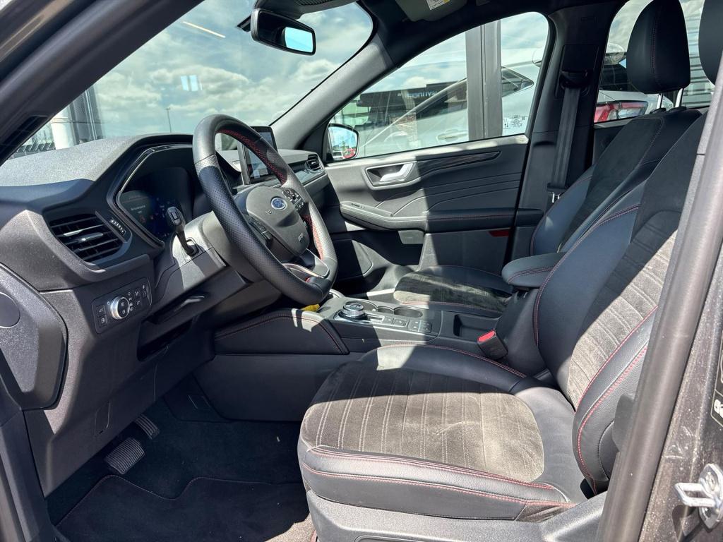Ford Kuga phev 225pk st-line x,winterpakket , carplay , adaptive cc