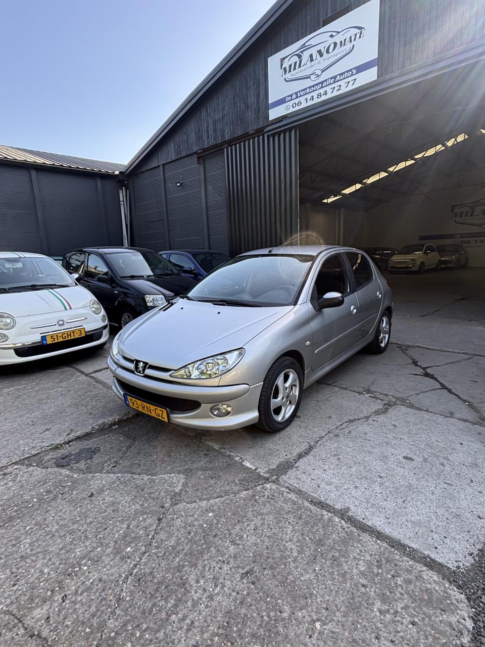 Peugeot 206