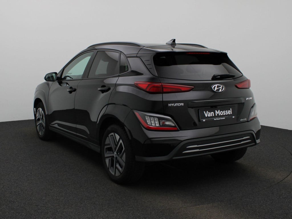 Hyundai Kona ev fashion 39 kwh