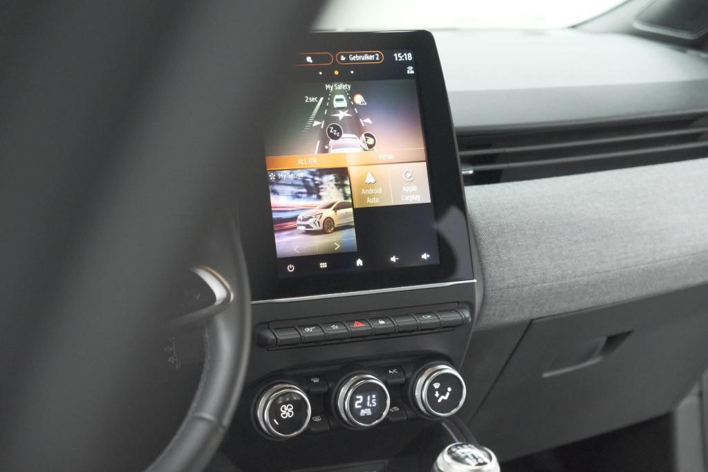 Renault Clio tce 90 techno | 360 camera | adaptieve cruise control | 9.3 in