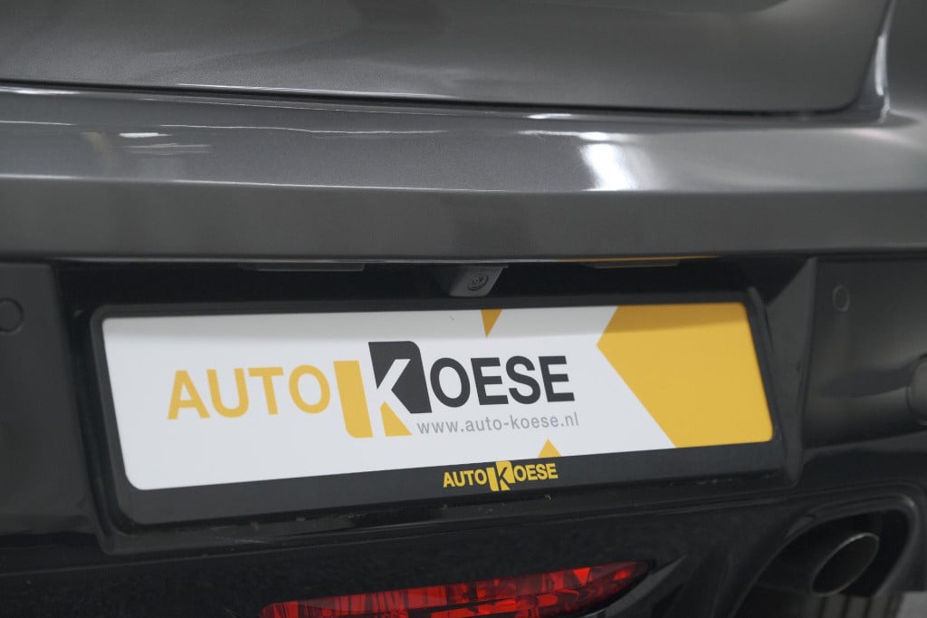 Peugeot 208 puretech 100 eat8 allure | camera | apple carplay | navigatie |