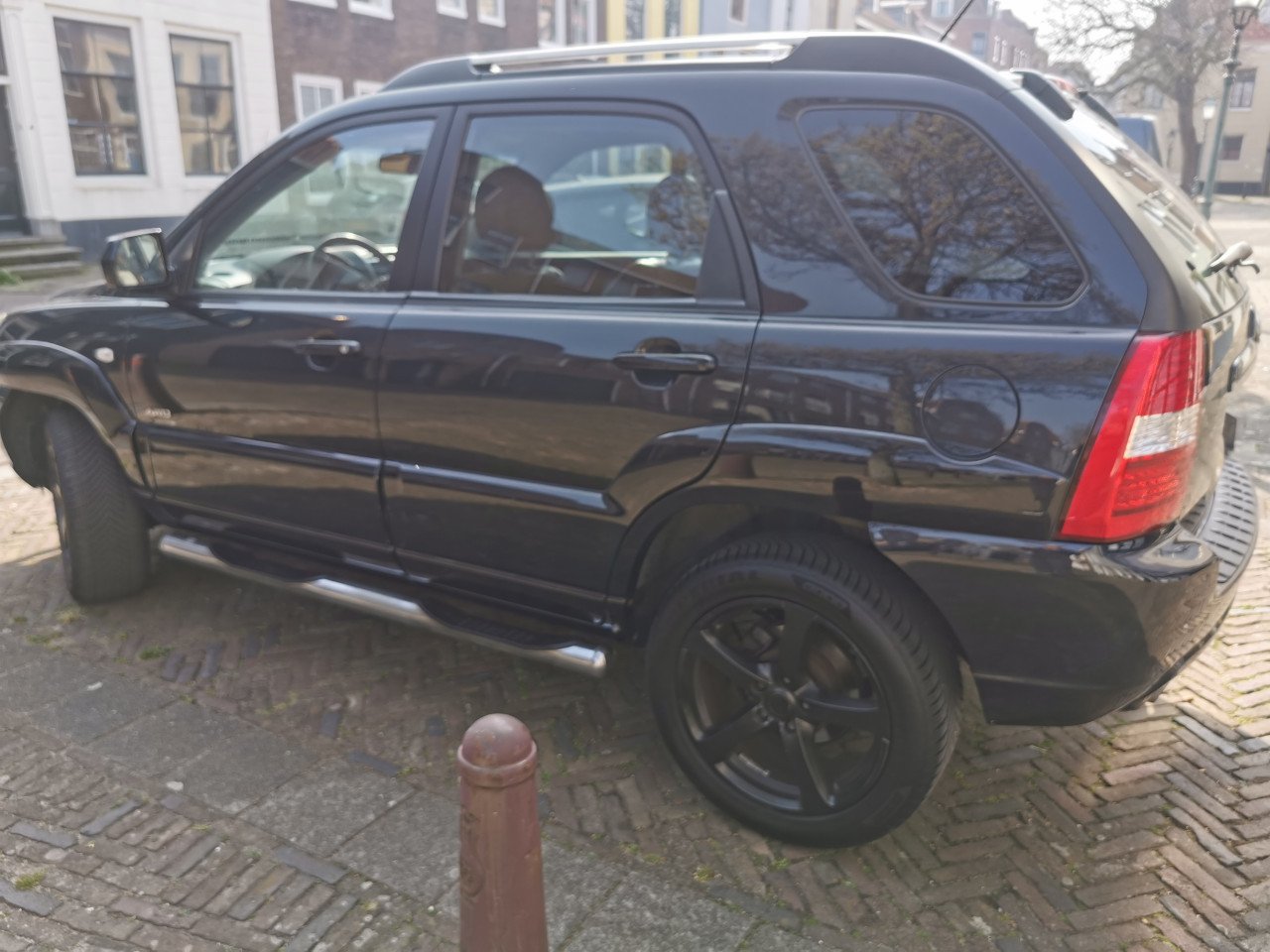 Mooie Kia Sportage 2.7 V6 4WD automaat (bieden vanaf 2800)