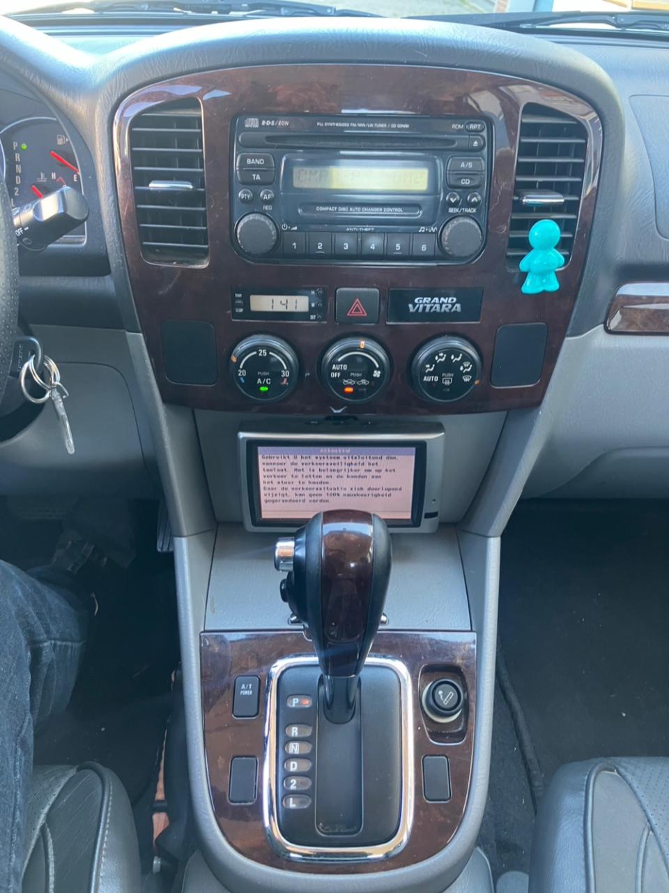 Suzuki Grand Vitara 2.5 v6 freestyle-3 airco cruisse 4x4