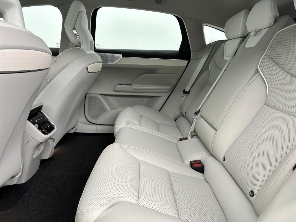 Volvo Es90 single motor extended range ultra