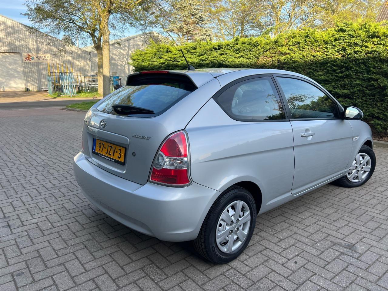 Hyundai Accent 1.4i EK 2008 41.112Km Nap Nieuwstaat