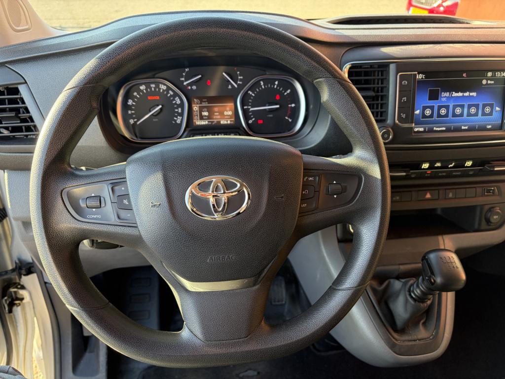 Toyota Proace worker 2.0 d-4d professional | trekhaak | sidebars | nav | 2.