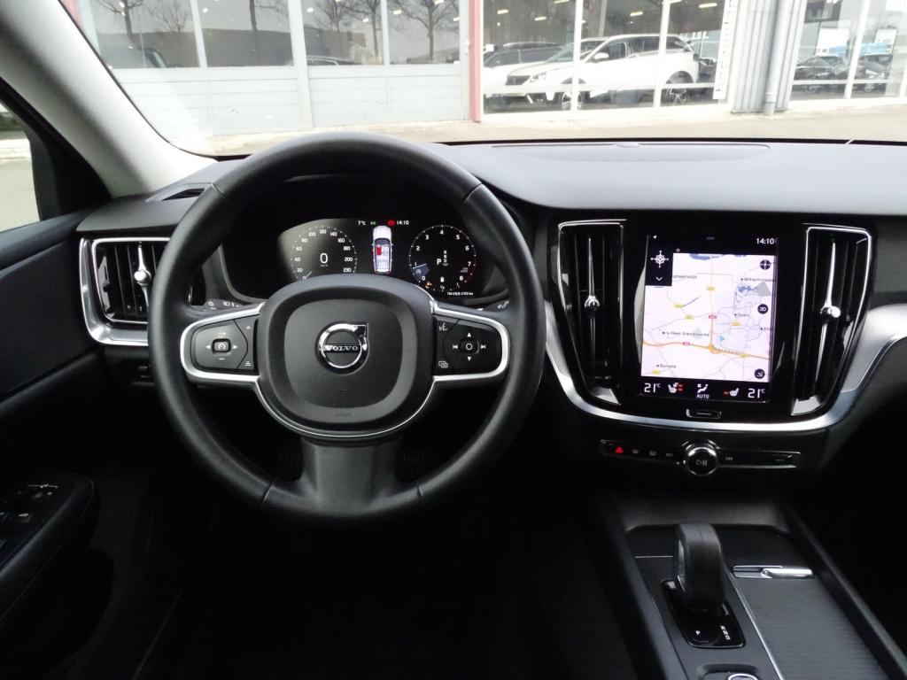 Volvo V60 2.0 b3 momentum advantage | led | stoel-stuurverwarming
