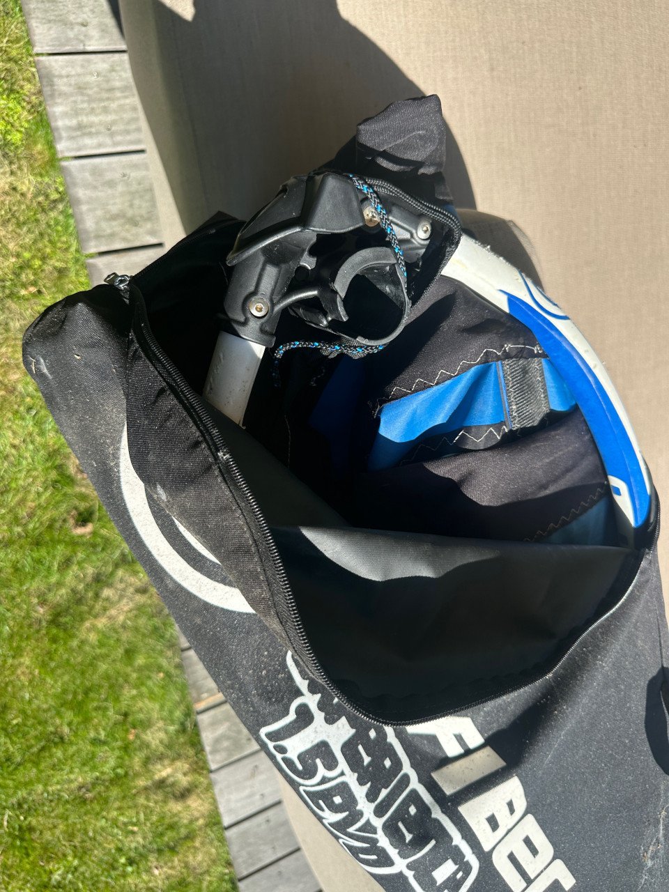 Complete Unifiber windsurf set/Rookie 225 + zeilen 1.5 + 4.0
