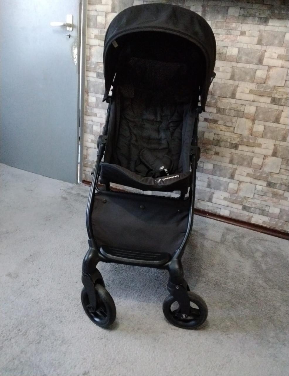 Kinderkraft buggy in prima staat