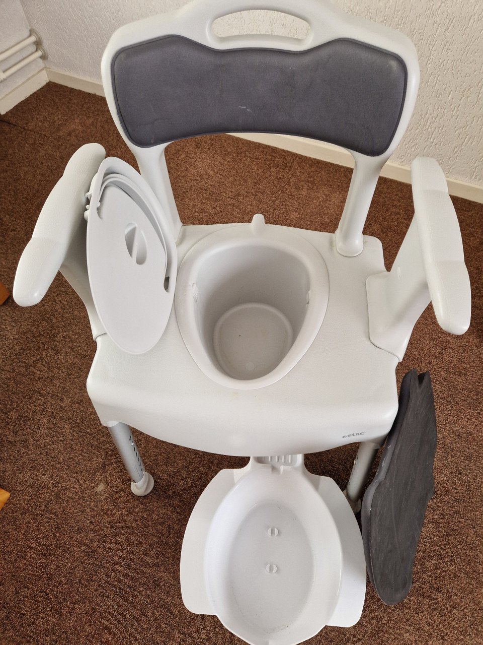 Douche toiletstoel en waskom