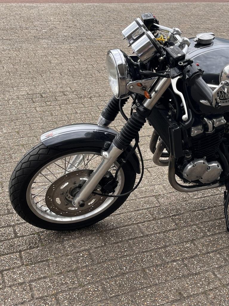 Triumph Thunderbird