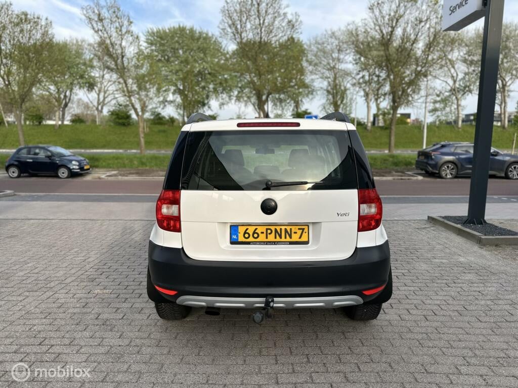 Skoda Yeti 1.2 TSI Active Airco Trekhaak km238.976 Nap BJ2011