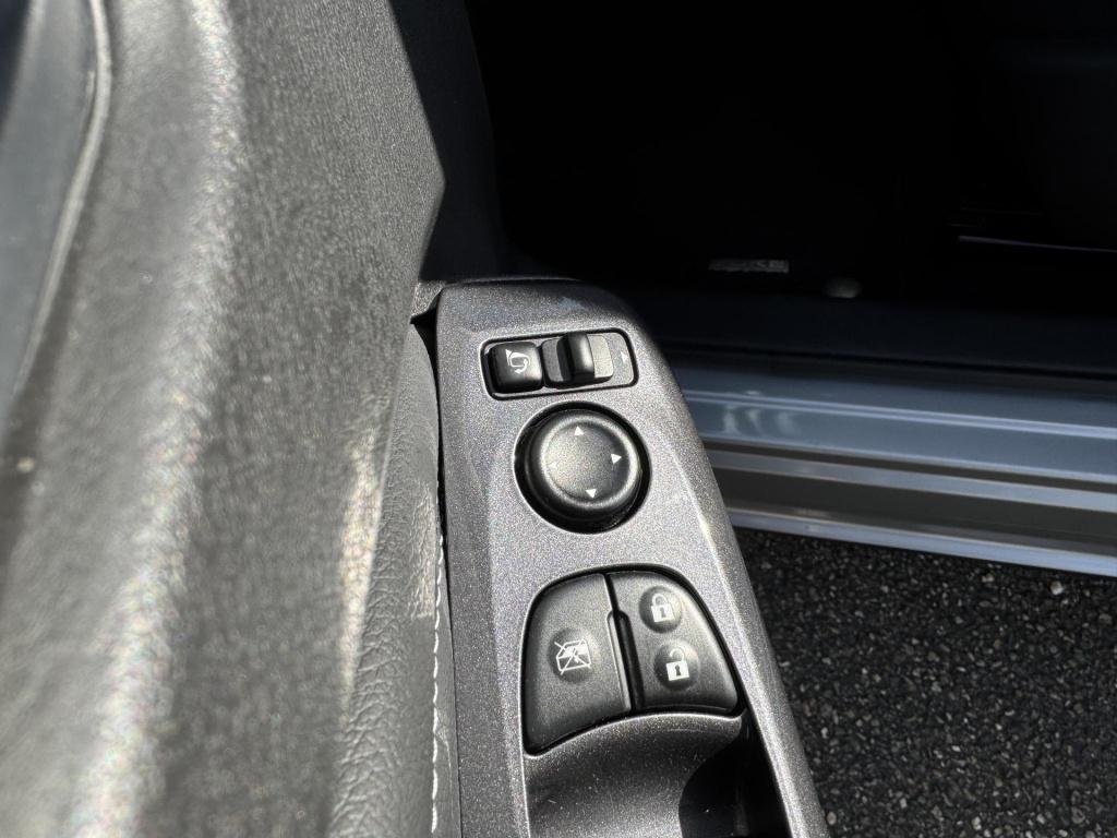 Nissan Juke 1.6 hybrid n-connecta parking pack