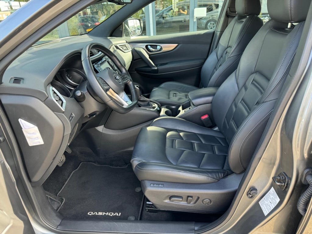 Nissan Qashqai 1.3 dig-t tekna + automaat