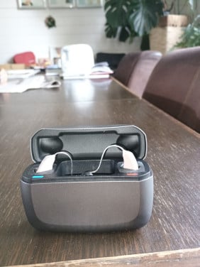 Oplader hoortoestellen