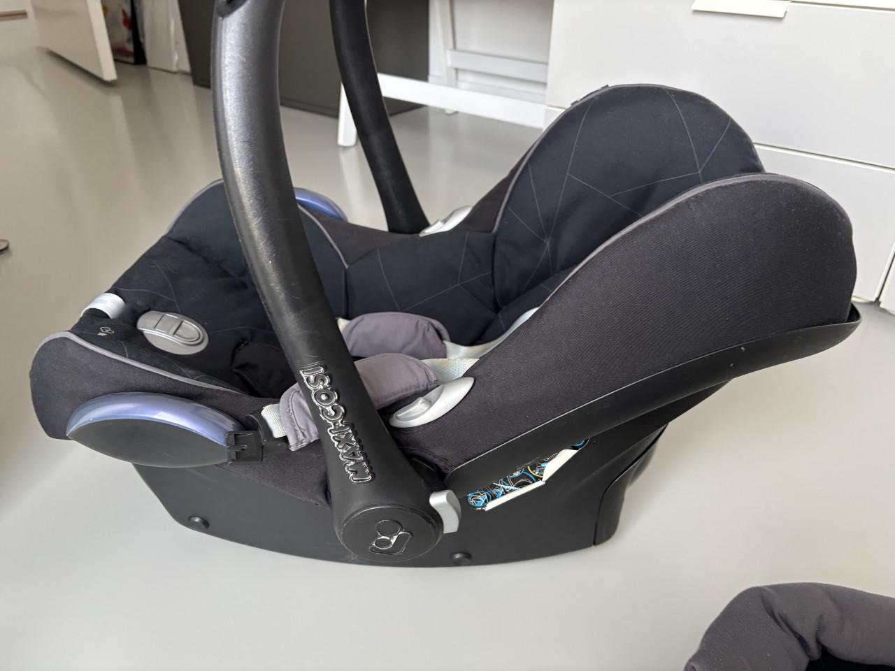 Maxi Cosi cabrifix met isofix