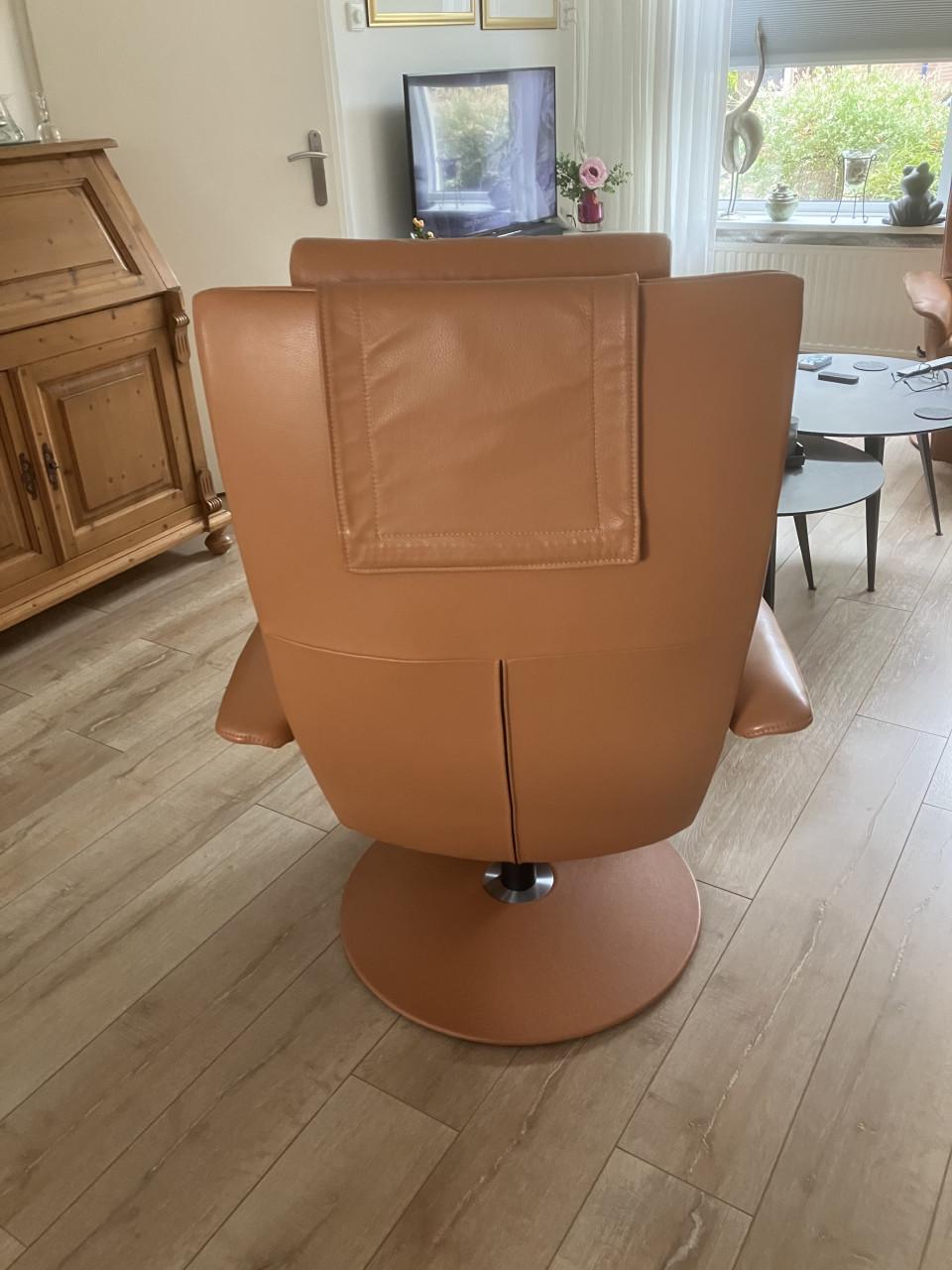 Stoelen (fauteuils Jori)