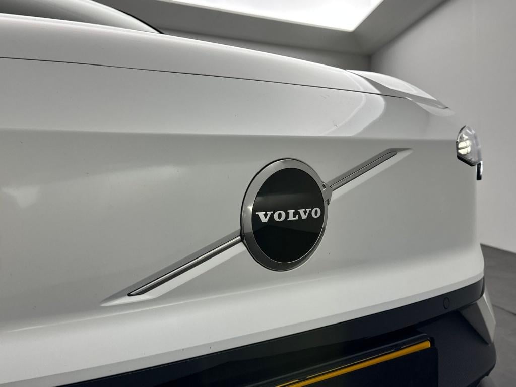 Volvo Ex30 extended plus 272pk/69kwh| camera| h&k sound