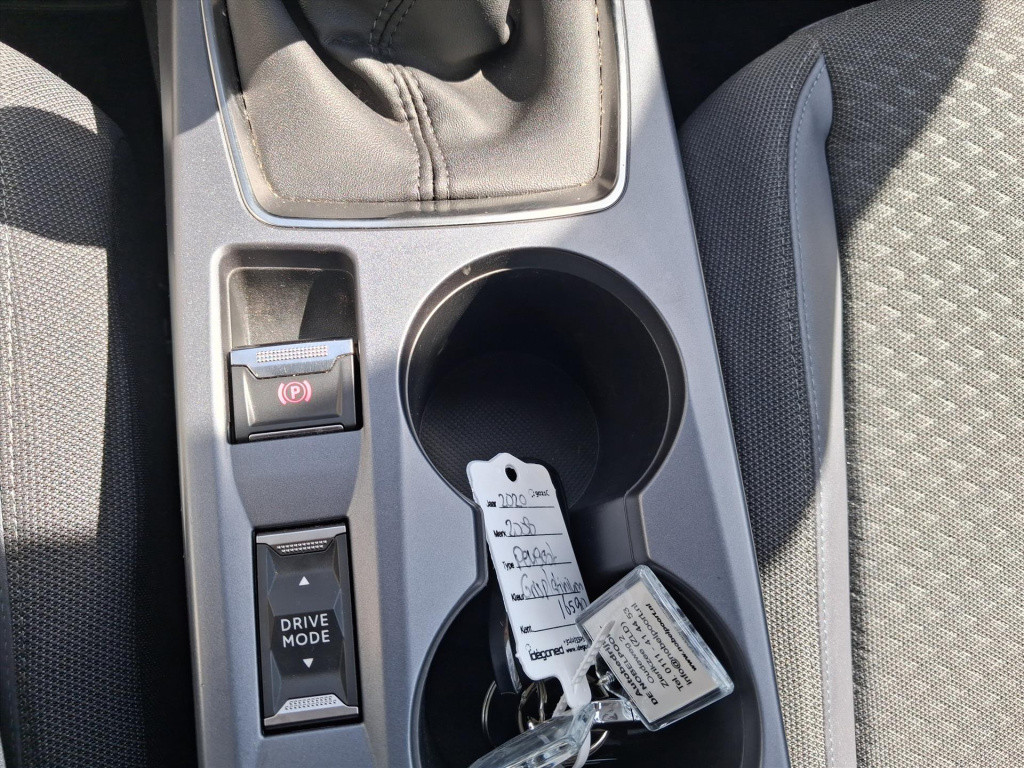 Peugeot 2008 1.2 puretech 130pk allure navigatie | apple carplay & android 