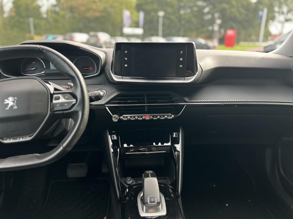 Peugeot 2008 1.2 130pk allure eat8 automaat apple carplay & android auto | 