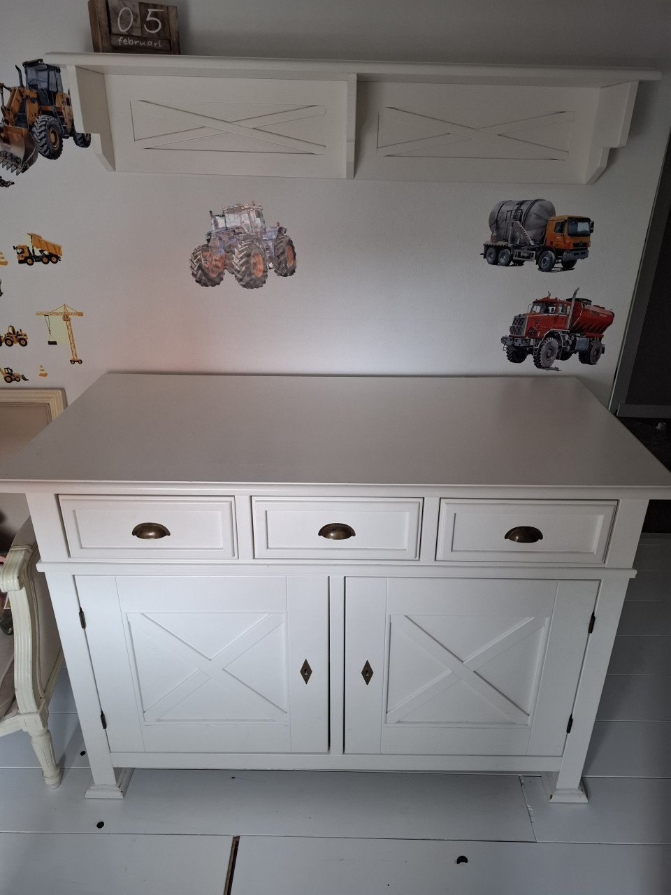 Landelijke complete babykamer