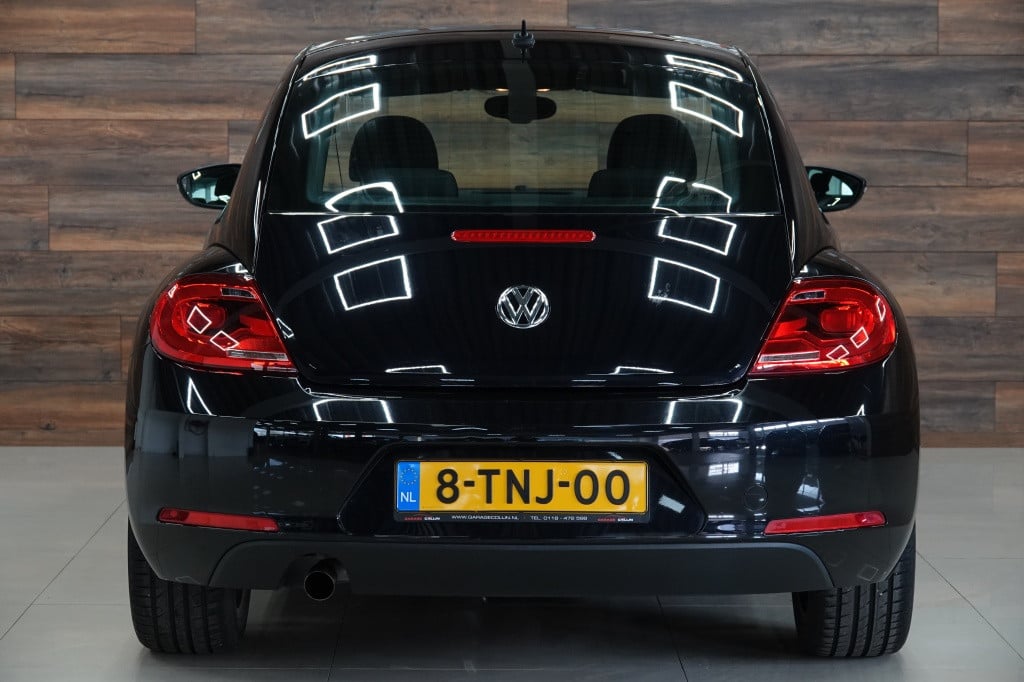 Volkswagen New Beetle 1.2 tsi | navi | bluetooth | airco |