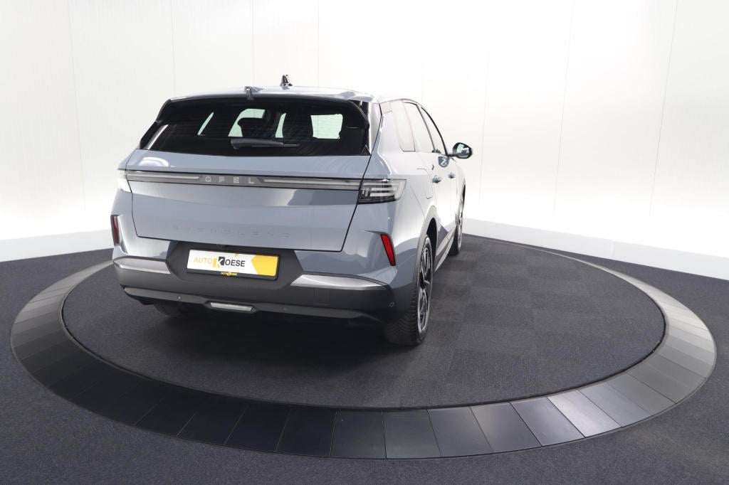 Opel Grandland 1.2 turbo 145 hybrid business edition | elektrische kofferkl