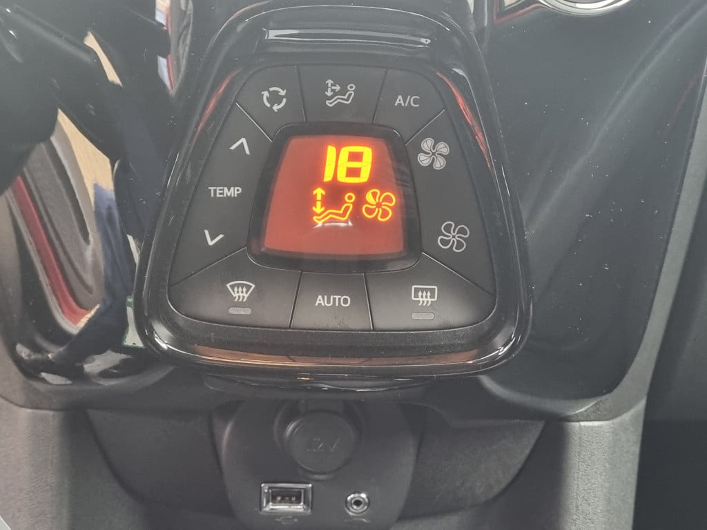 Citroen C1 vti 72 pk airscape shine | rijklaar | canvas dak + climate contr