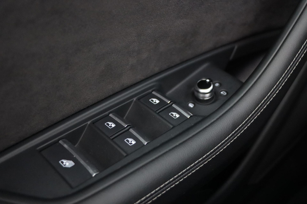 Audi A5 cabriolet 2.0 tfsi mhev sport pro line s 190pk