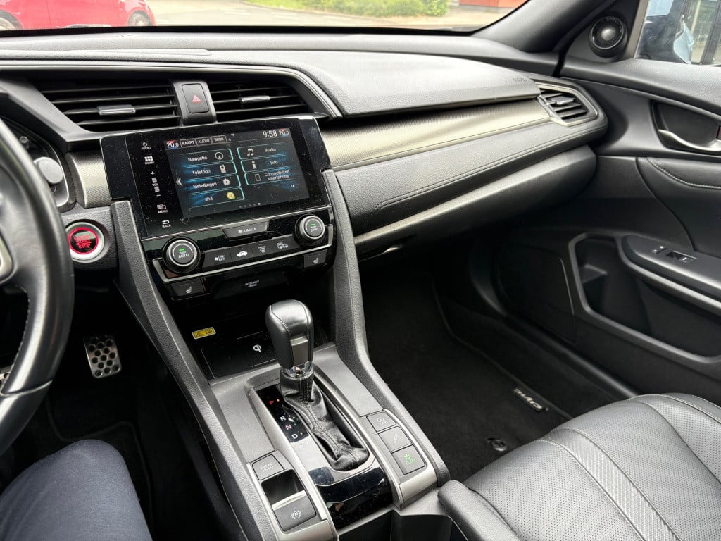 Honda Civic 1.0 i-vtec premium