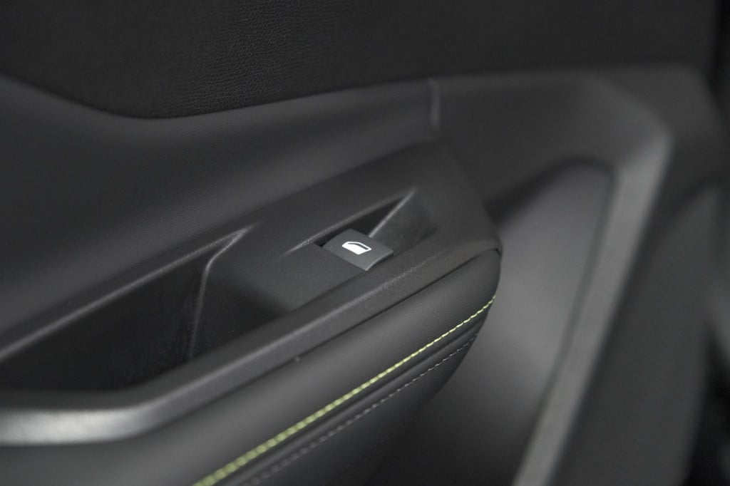 Peugeot 408 1.2 hybrid 136 e-dcs6 gt | 360 camera | adaptieve cruise contro