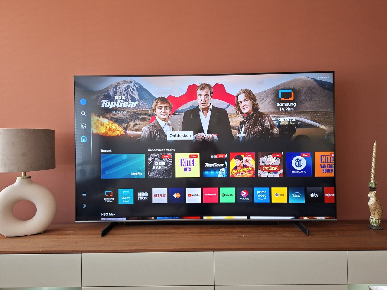 Samsung QLED tv 65Q64B – 65 inch – Amper gebruikt – Met doos