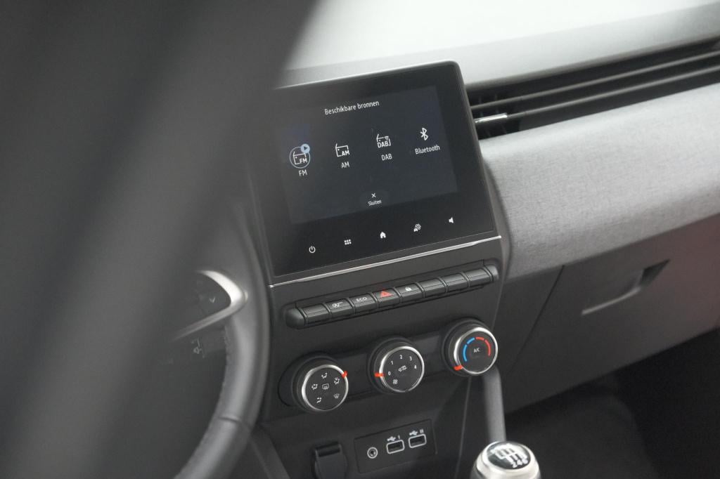 Renault Clio tce 90 gpf evolution | parkeersensoren | navigatie | apple car