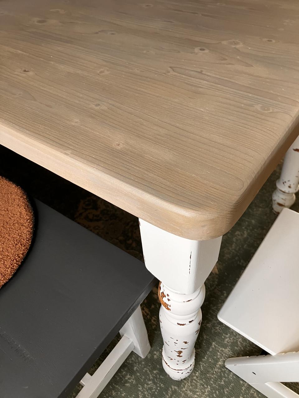 Eettafel 180 cm lang 90 cm breed