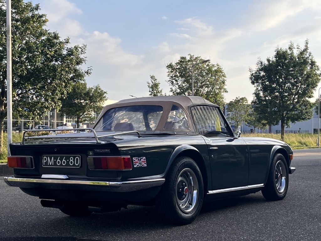 Triumph TR6 soft top