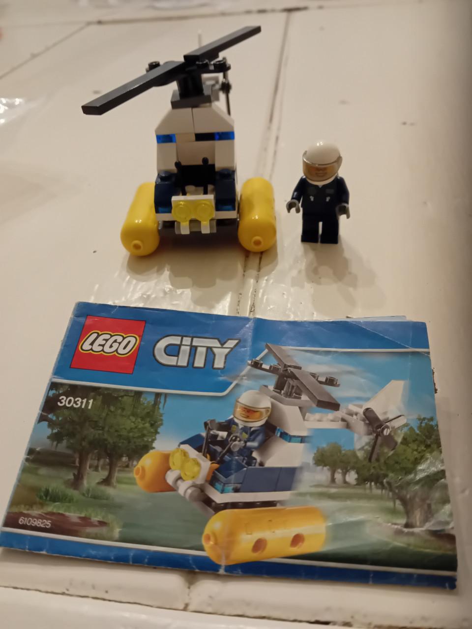 Lego city nr 30311