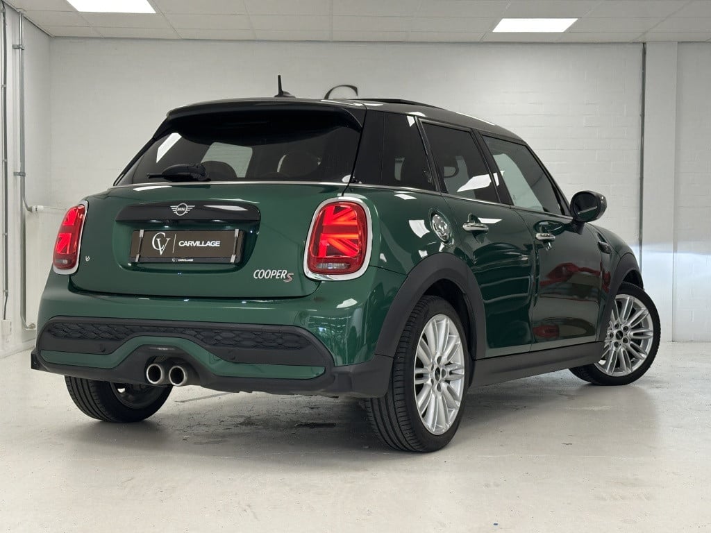 Mini Cooper mini 2.0 yours | british racing green | cognac int. | panora