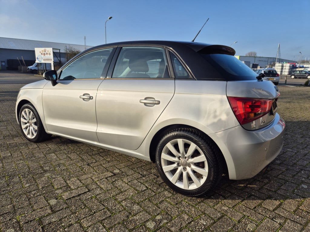 Audi A1 Sportback 1.2 tfsi connect