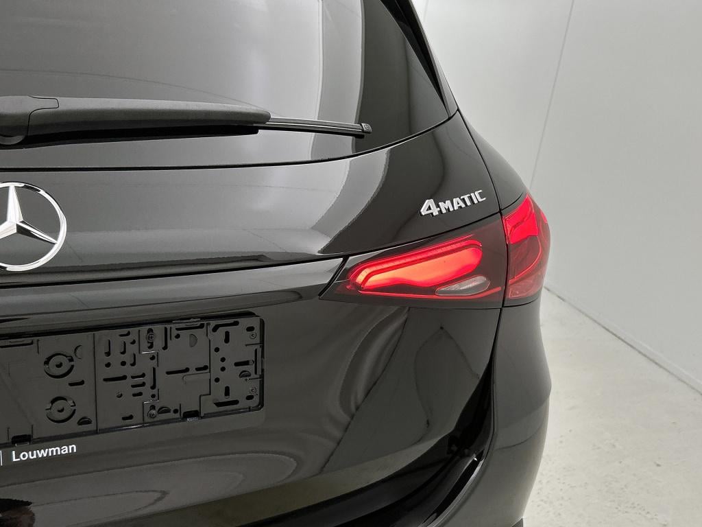 Mercedes-Benz Glc 300e 4matic sport edition | premium pakket | nightpakket 