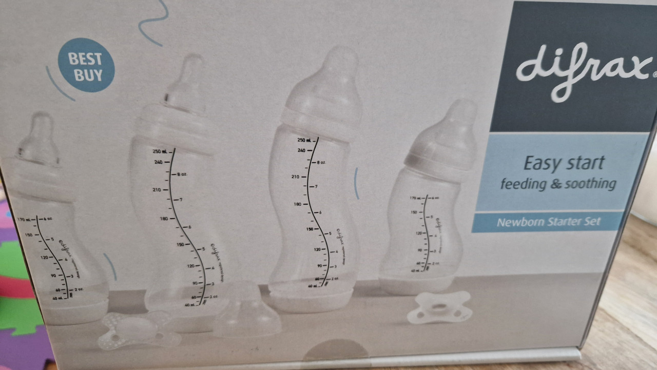 Newborn baby meisje kleding + flessensets