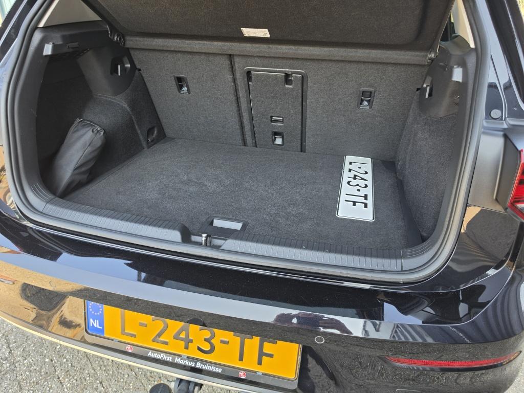 Volkswagen Golf 1.5 etsi style edition | clima | navi | acc | virtual |