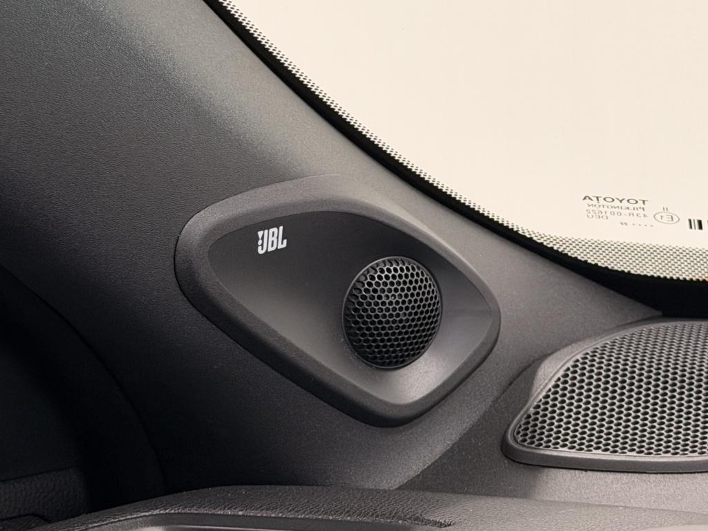 Toyota Yaris Cross 1.5 hybrid launch edition| jbl |hud| awd| stoelverw+stuu
