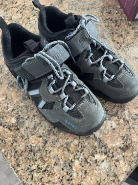 Mountainbikeschoenen