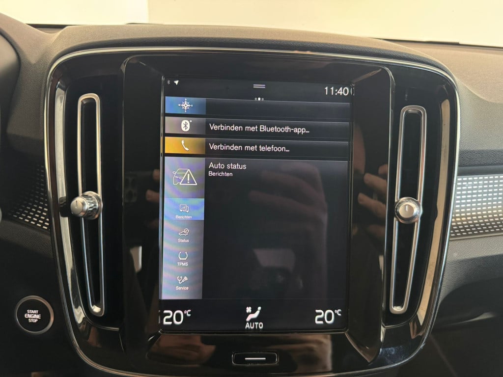 Volvo XC40 1.5 t4 recharge r-design