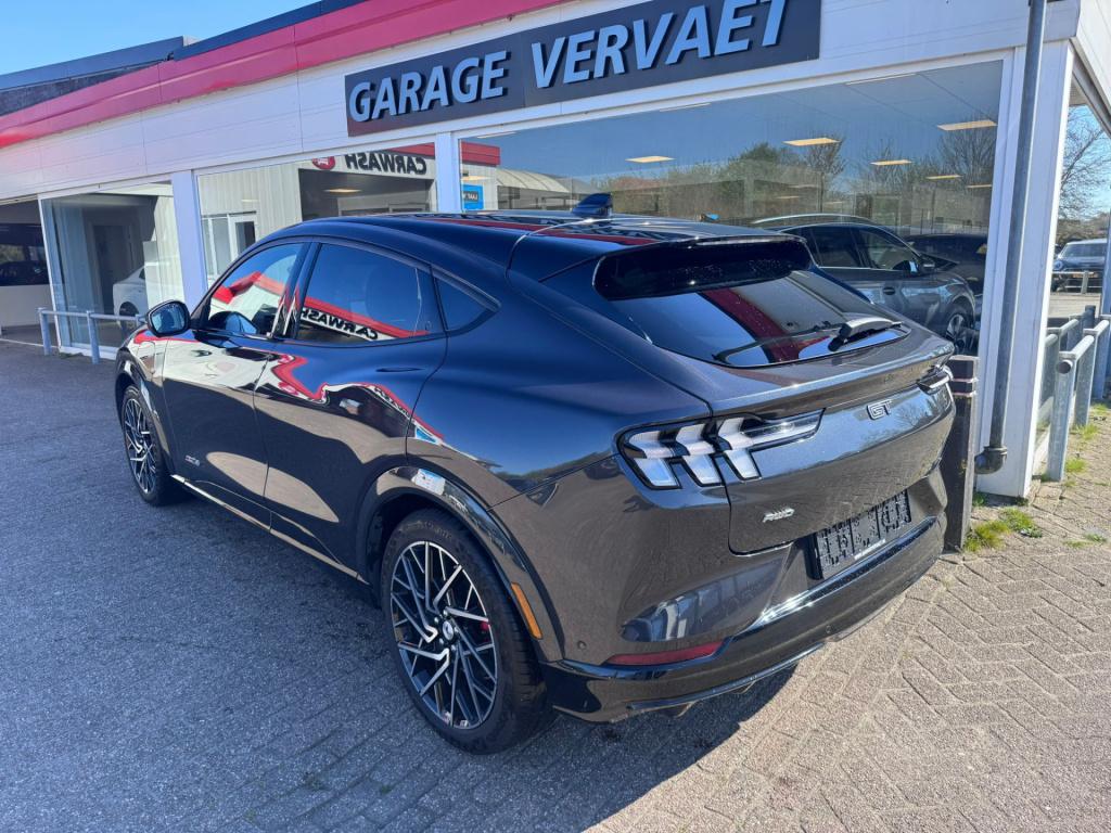 Ford Mustang Mach-e gt extended awd 98 kwh