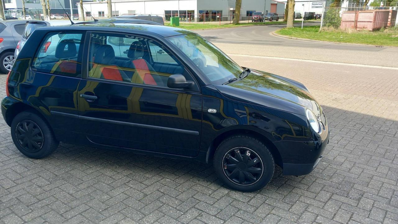 Volkswagen lupo 1.4i bj:2001 stuurbekr. apk 2027 € 999