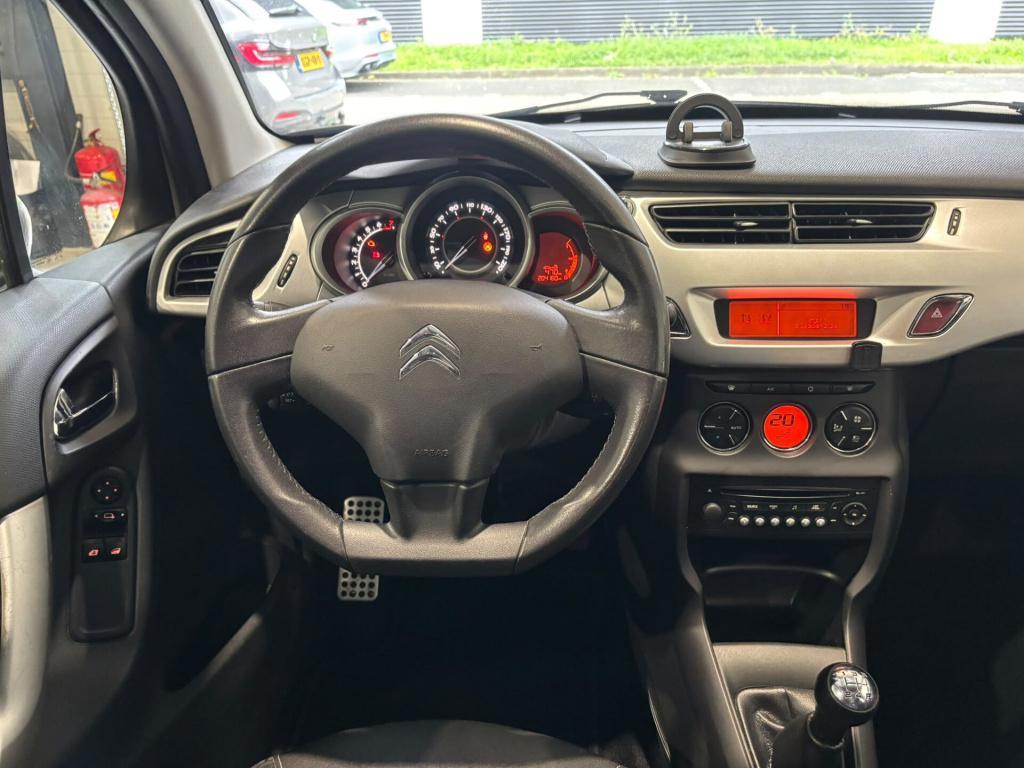 Citroen C3 1.4 vti ligne business airco - trekhaak - panorama - lichtmetaal