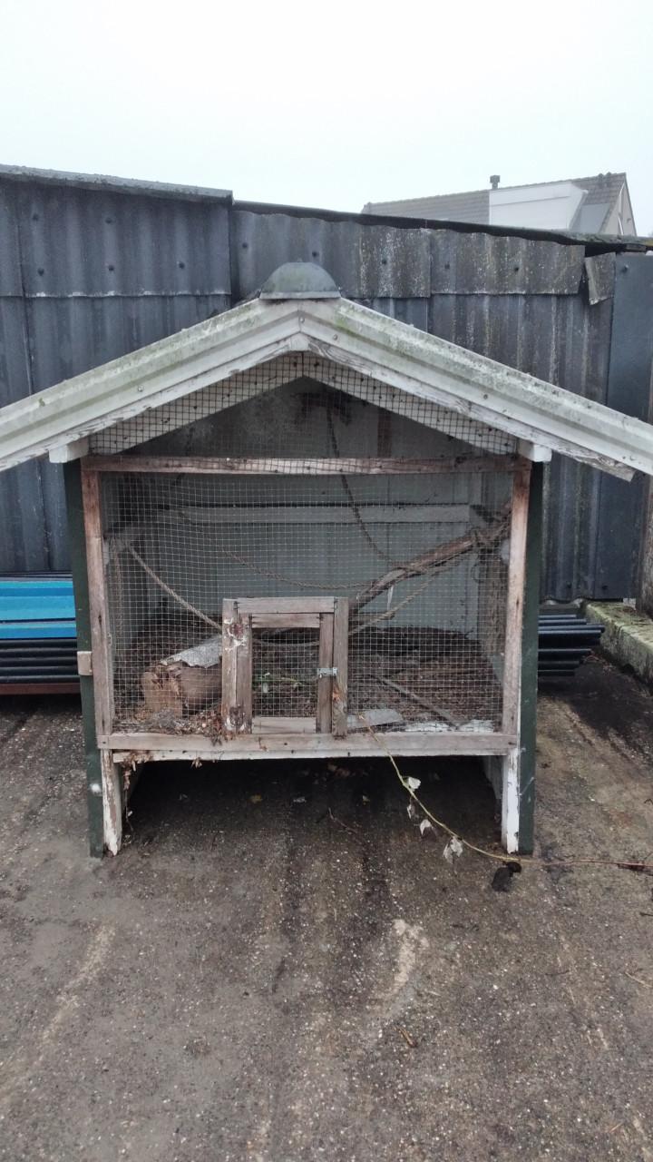 Buiten kooi / voliere