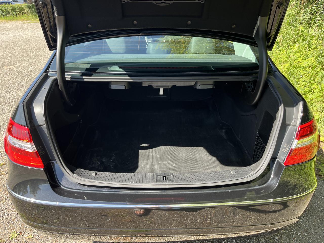 Mercedes-Benz E-Klasse E220d Aut 2009 AMG Coating Youngtimer